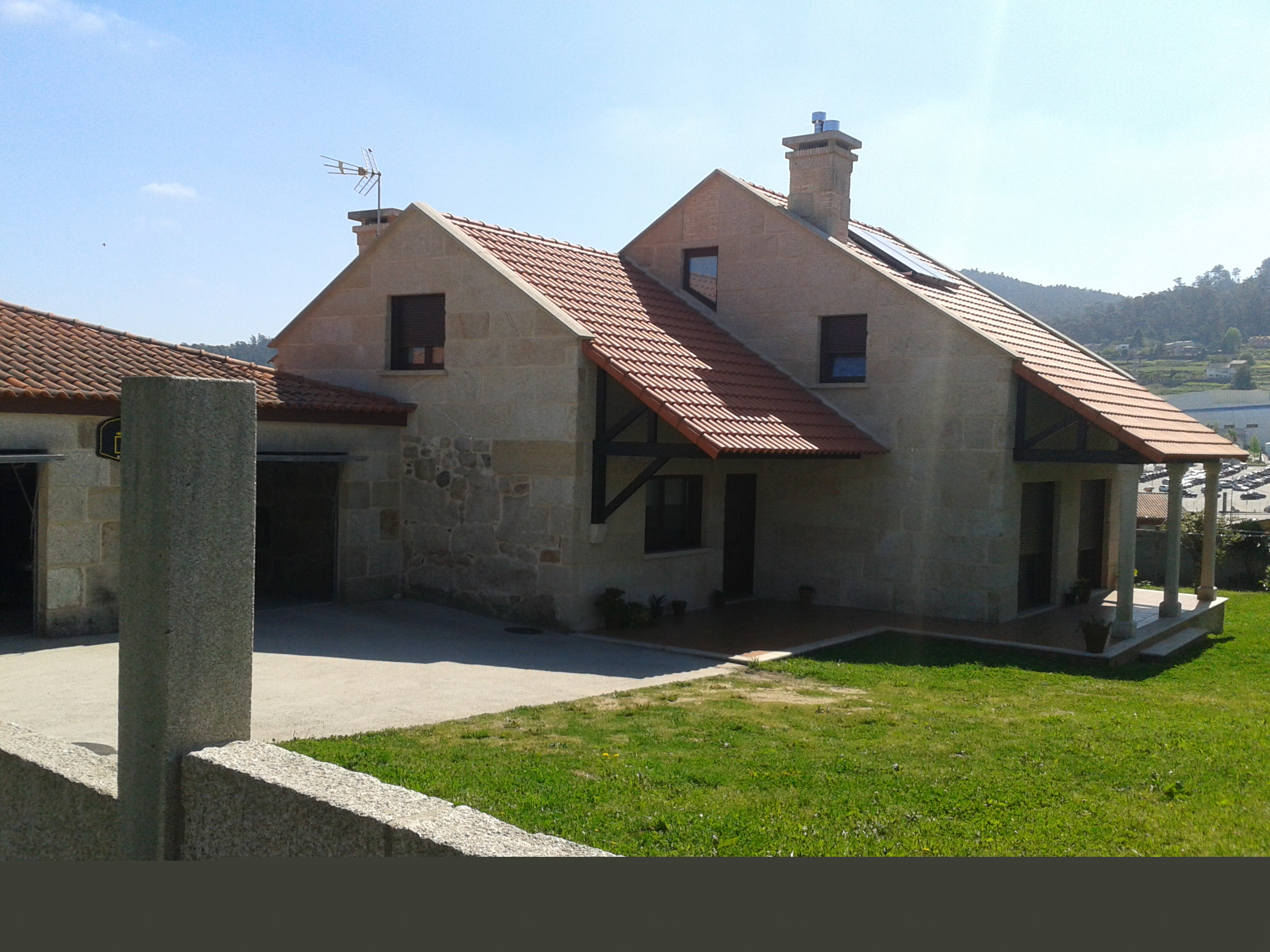 REHABILITACIÓN/AMPLIACIÓN DE VIVIENDA UNIFAMILIAR