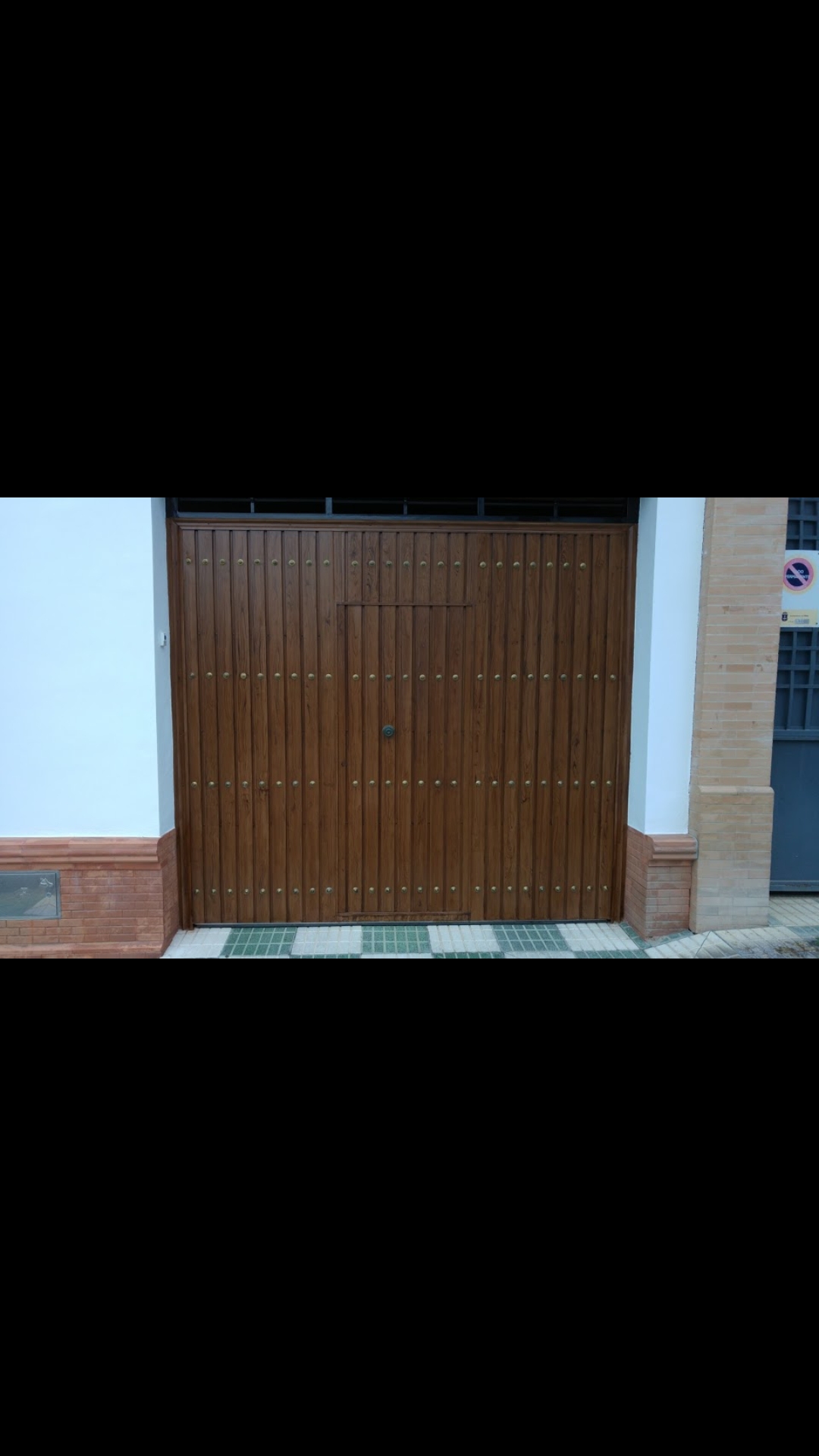 Puerta de vivienda
