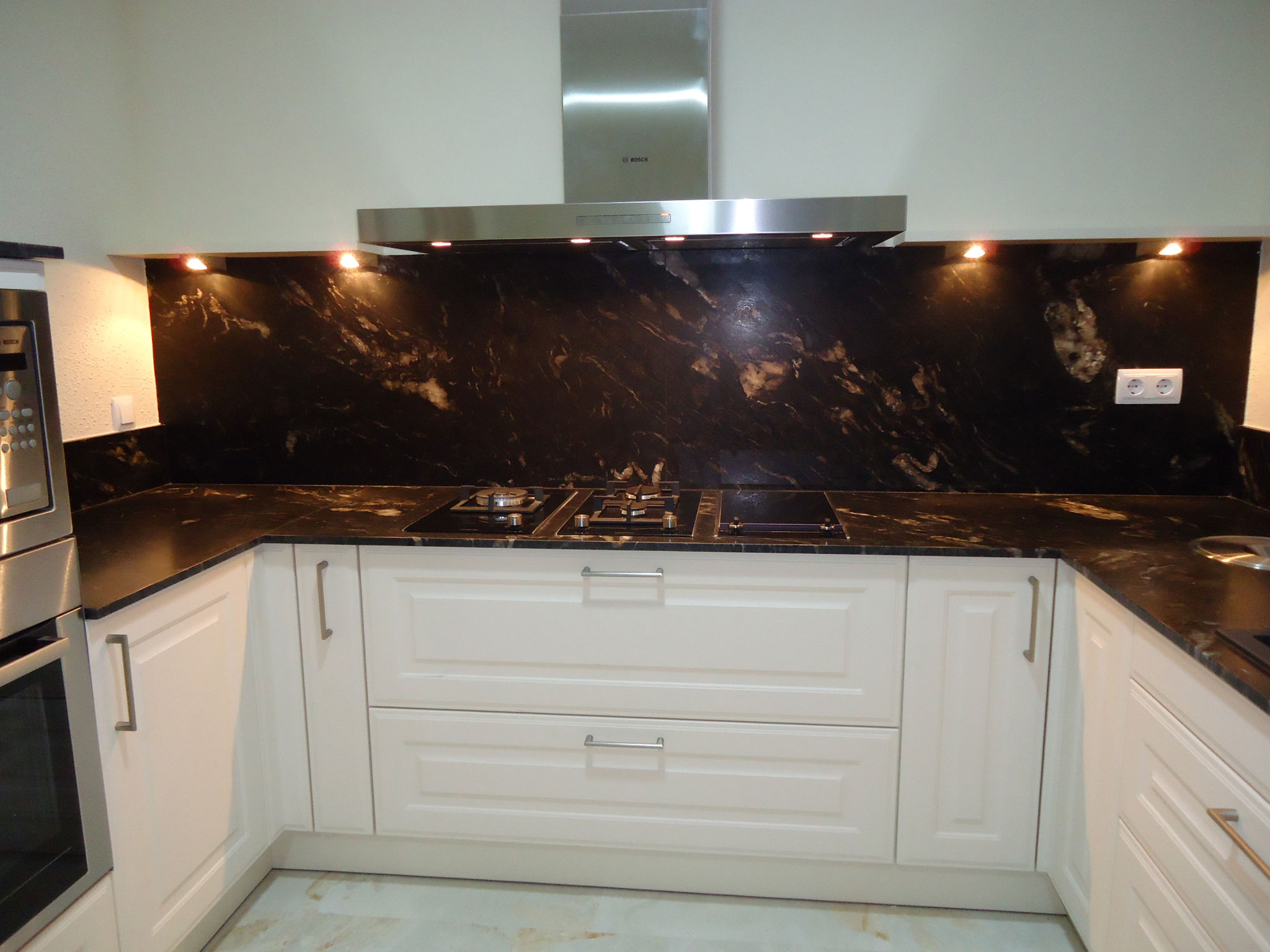 Sobre encimera: gto. TITANIUM  ( Naturamia )