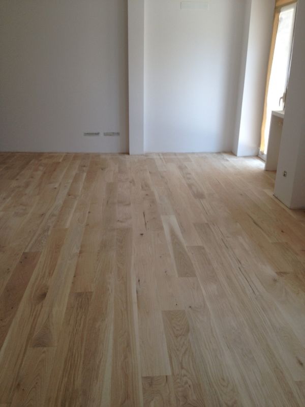 tarima maciza de roble pegada 