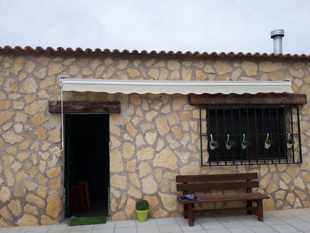 TOLDO EXTENSIBLE MODELO ART 350 LLAZA