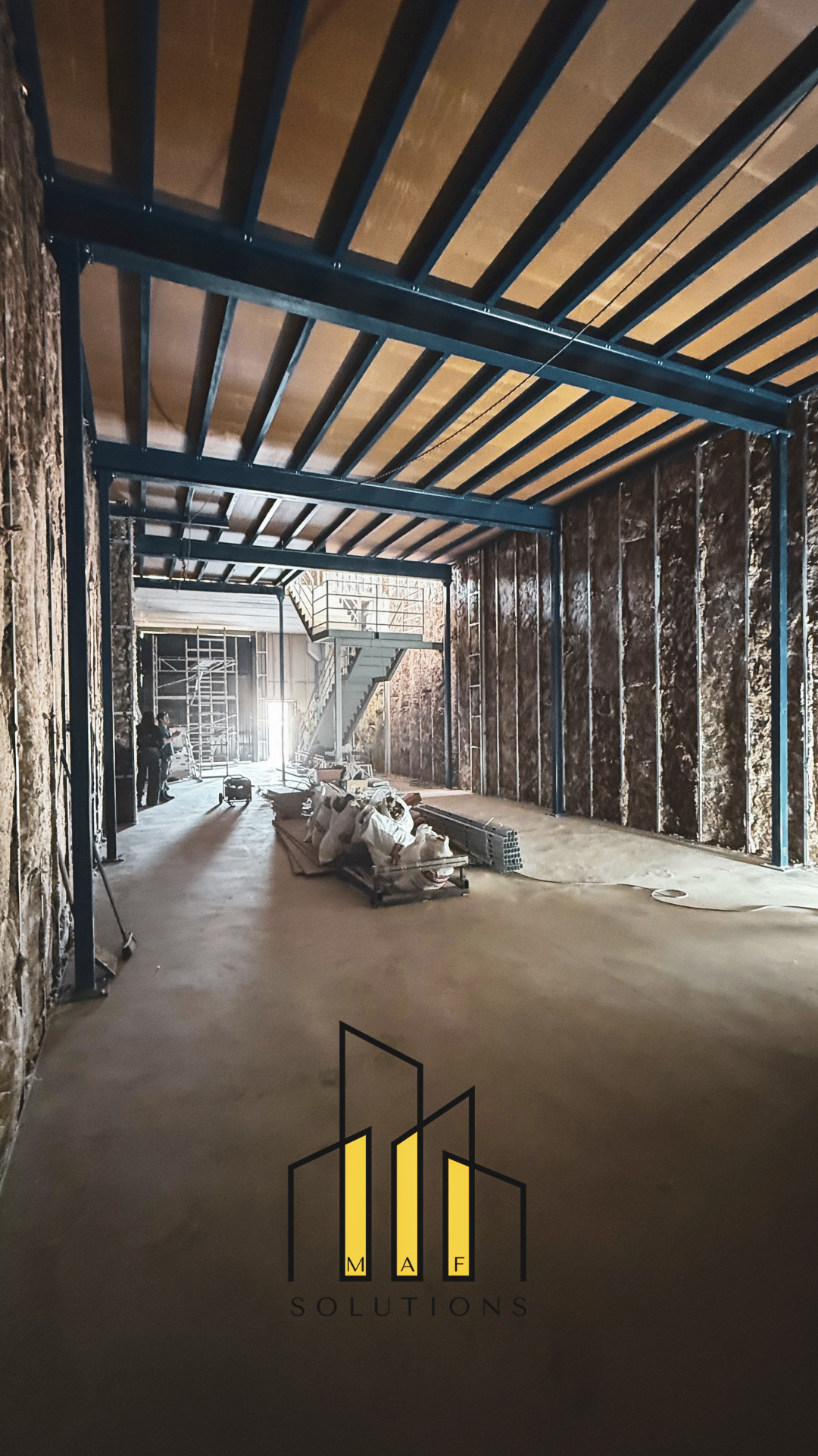 Doblamiento estructural de nave industrial