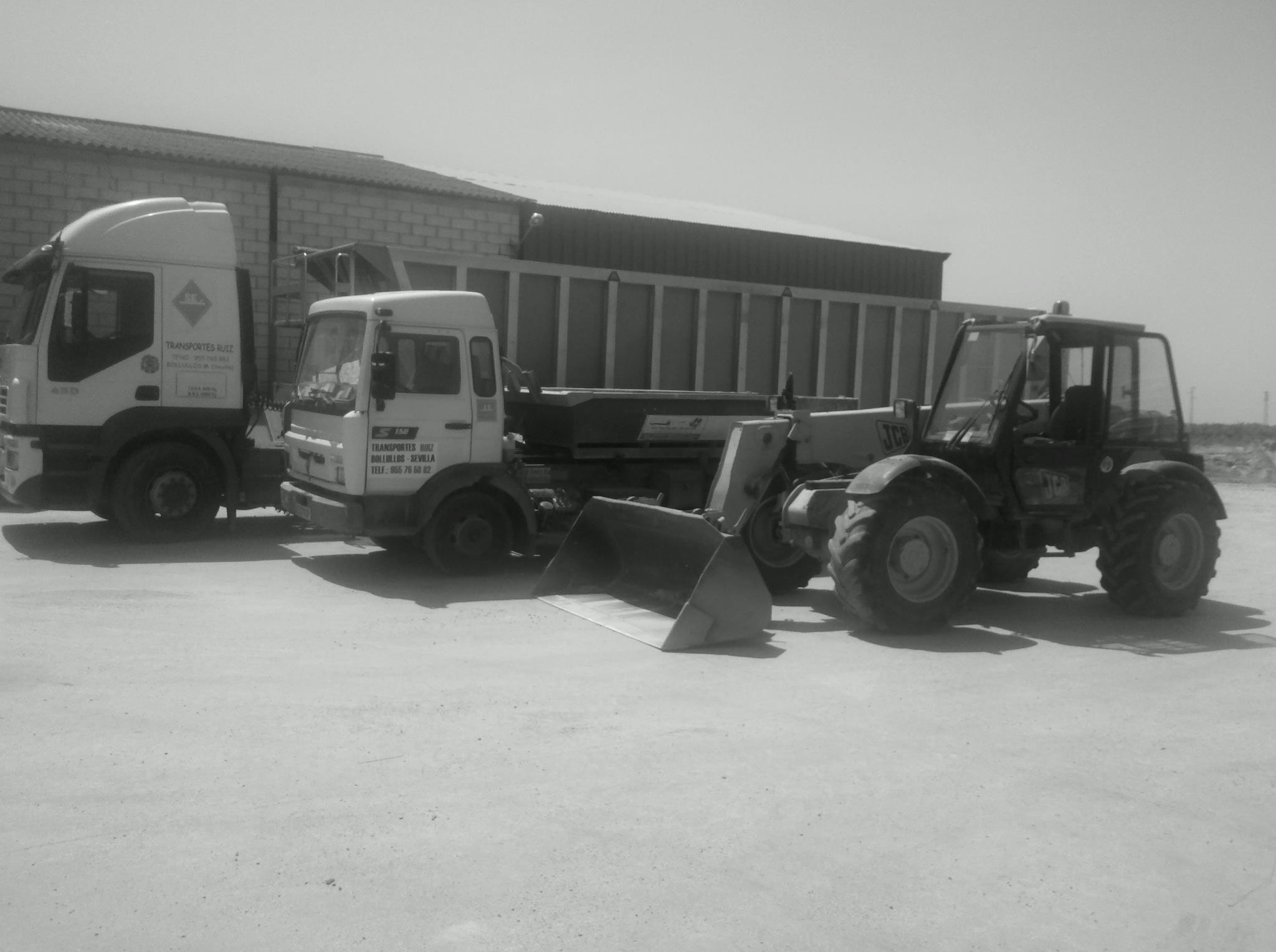 VEHICULOS Y MAQUINARIAS