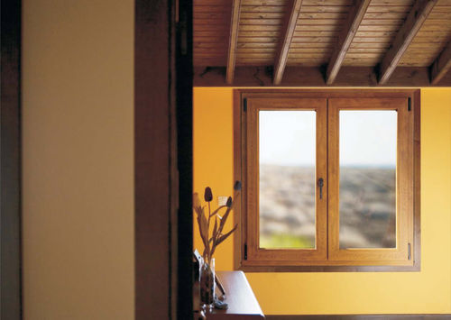 VENTANA PVC ROBLE DORADO