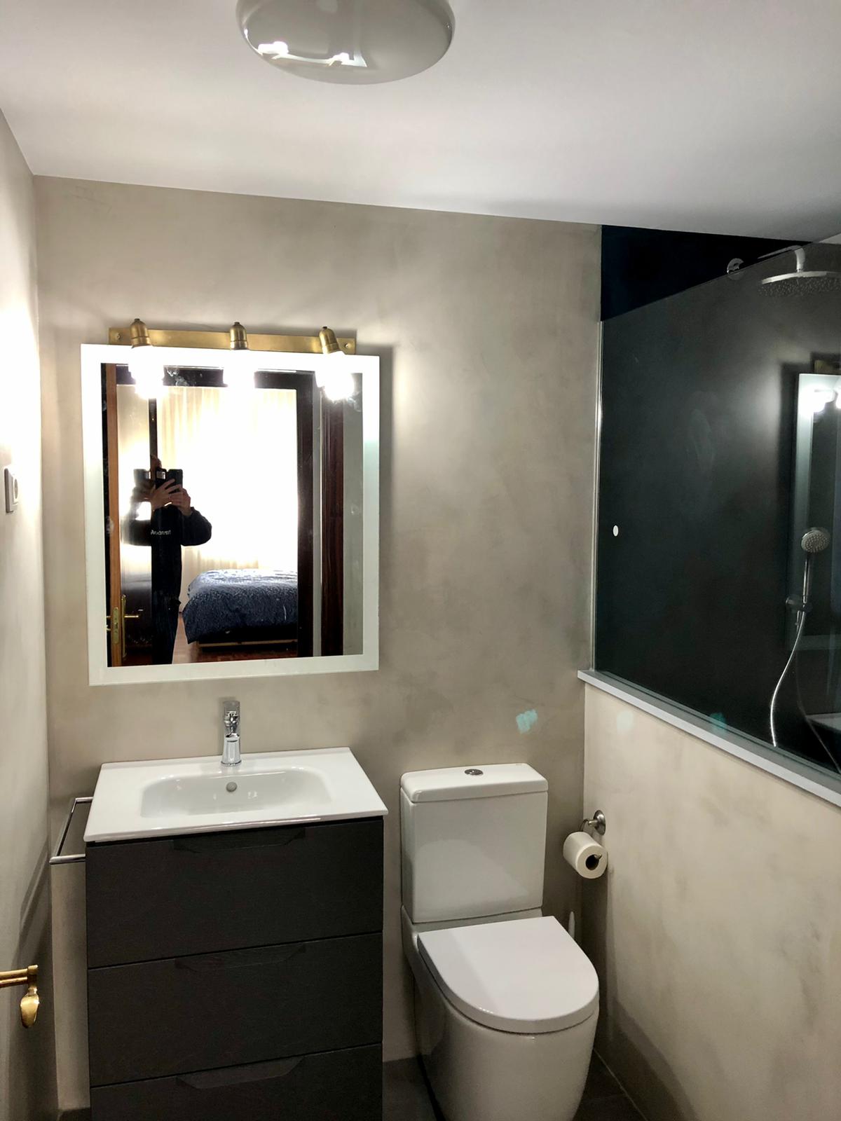 Microcemento FUTURCRET en dos colores,