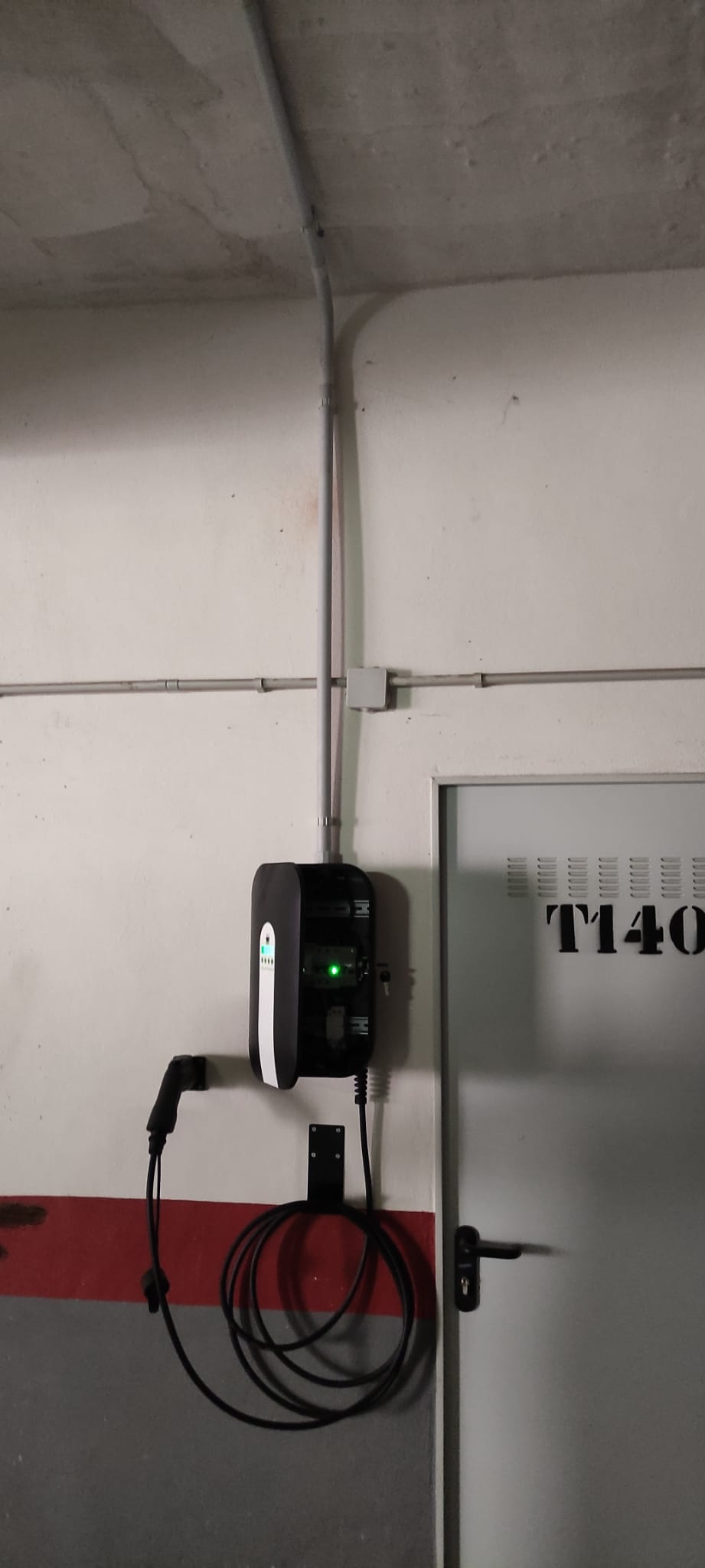 Punto de recarga Policharger