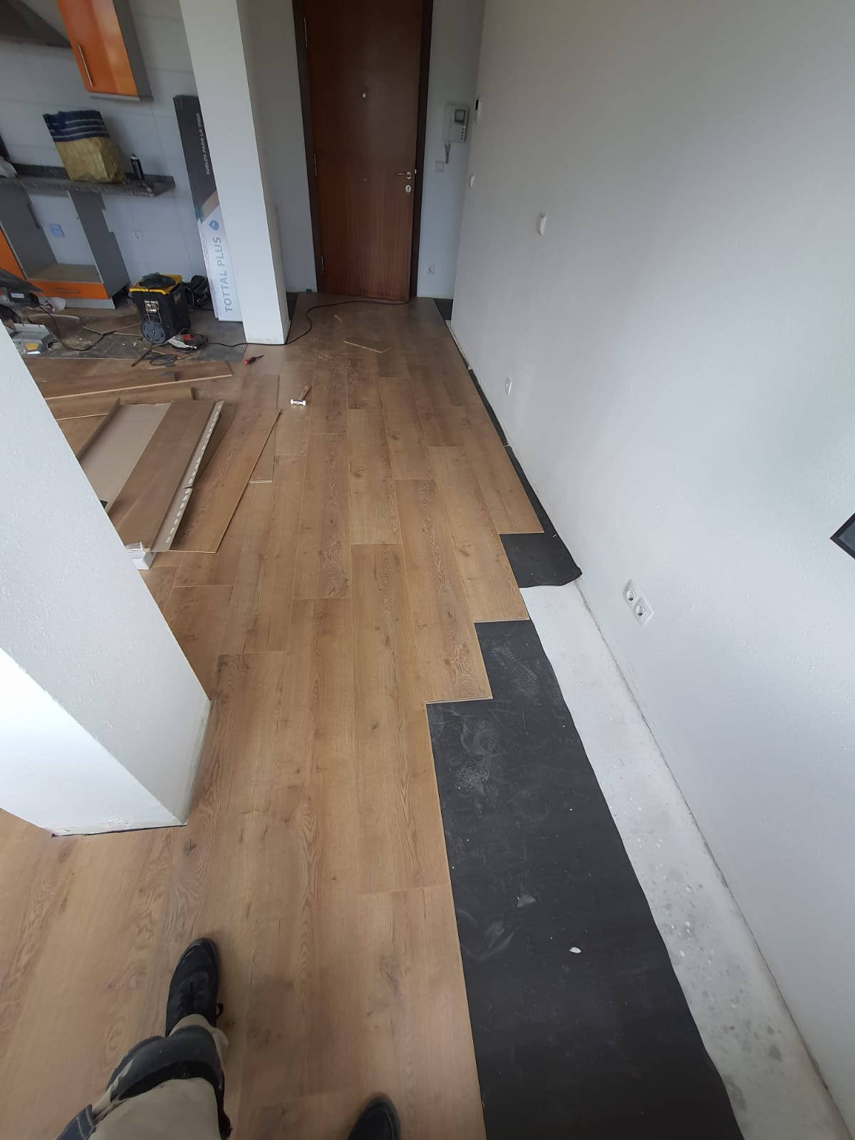 Instalación de suelo laminado