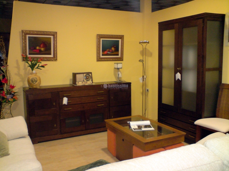 Oferta liquidación, muebles con grandes descuentos