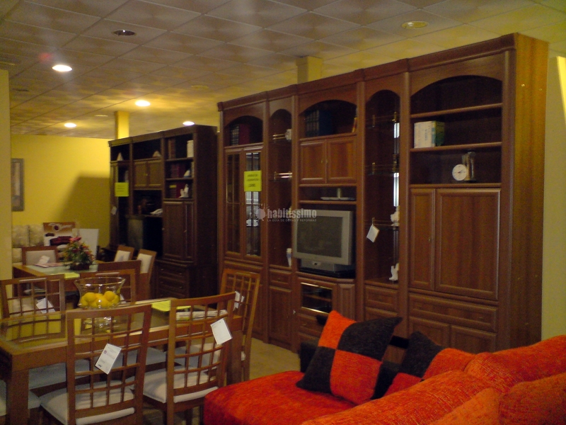 Oferta liquidación, muebles con grandes descuentos