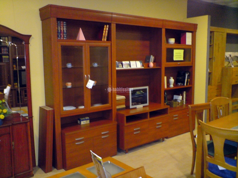 Oferta liquidación, muebles con grandes descuentos