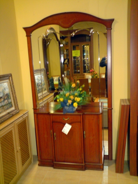 Oferta liquidación, muebles con grandes descuentos