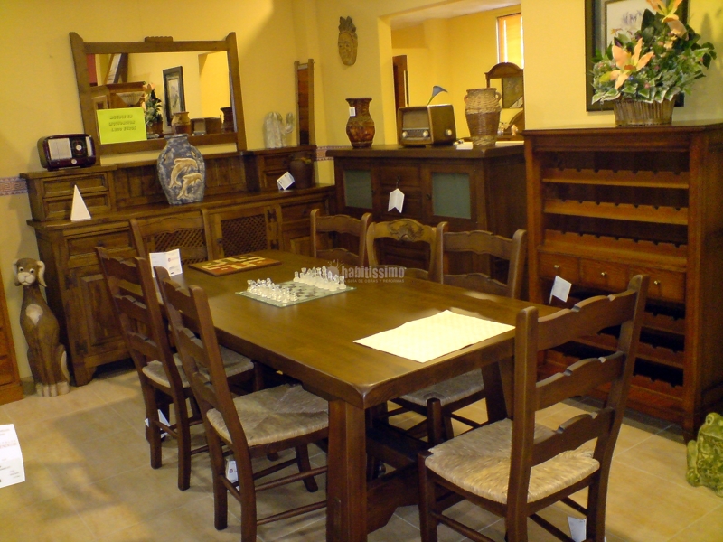 Oferta liquidación, muebles con grandes descuentos