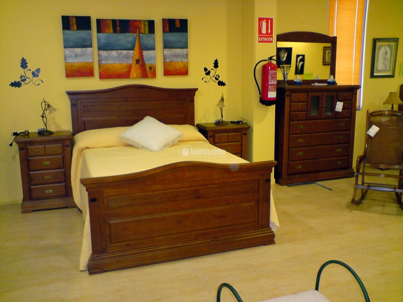 Oferta liquidación, muebles con grandes descuentos