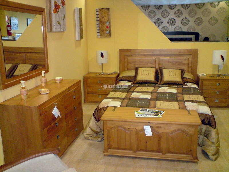 Oferta liquidación, muebles con grandes descuentos