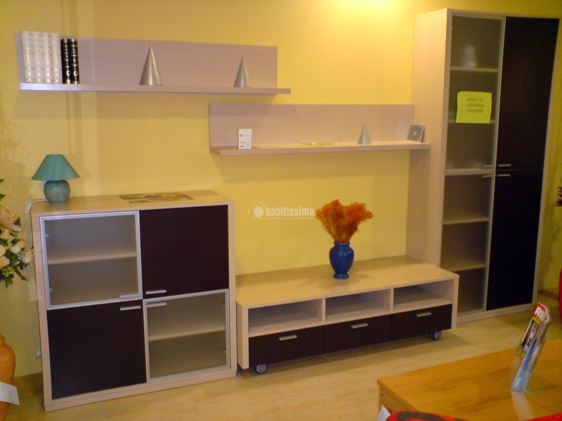 Oferta liquidación, muebles con grandes descuentos