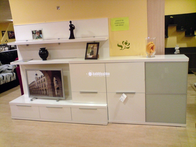 Oferta liquidación, muebles con grandes descuentos
