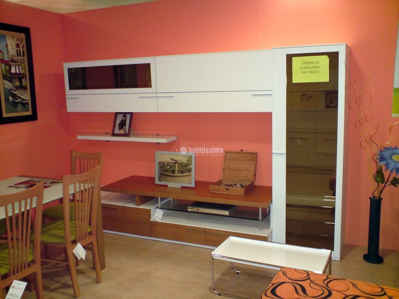 Oferta liquidación, muebles con grandes descuentos