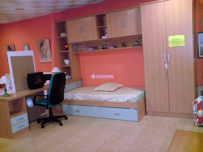 Oferta liquidación, muebles con grandes descuentos