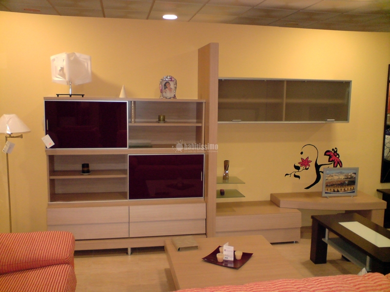 Oferta liquidación, muebles con grandes descuentos