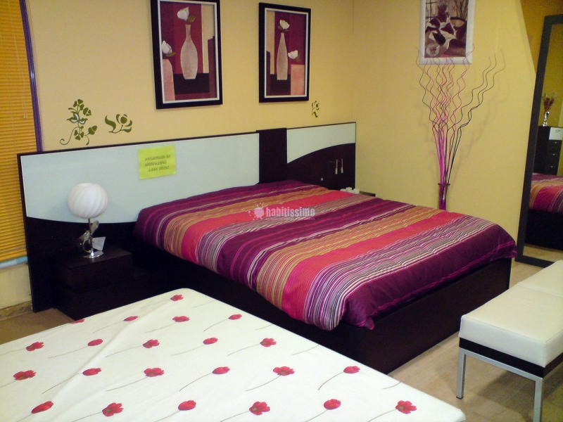 Oferta liquidación, muebles con grandes descuentos