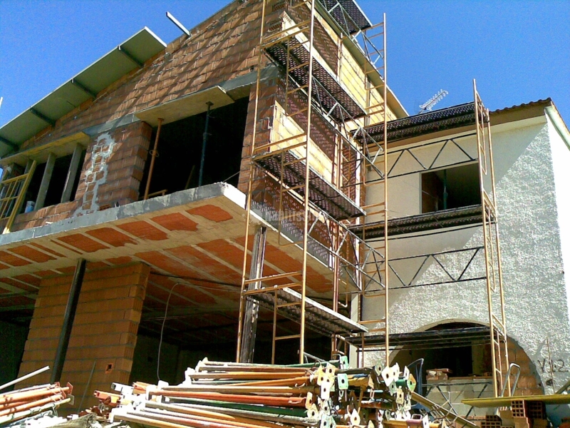 Oferta por cualquier obra superior a 8000 € no cobramos el alquiler del andamio