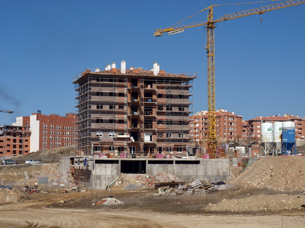 28 VIVIENDAS VPO ZONA SURESTE EN AVILA