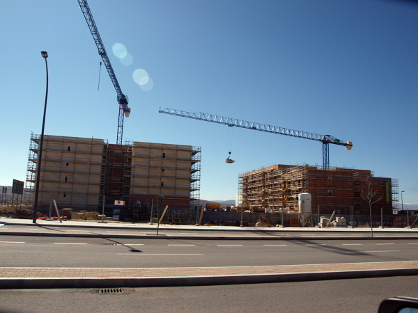 60 VIVIENDAS VPO ZONA SUR EN AVILA