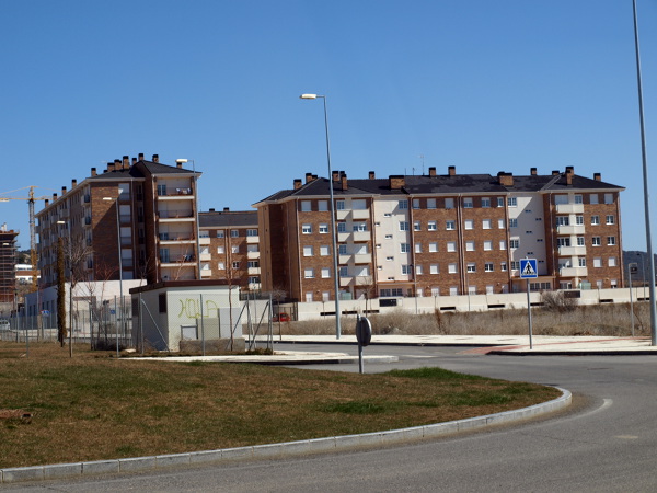 90 VIVIENDAS ZONA ESTE EN AVILA