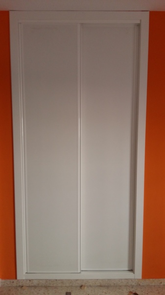 Armario de 2 hojas en blanco por tan solo 299€