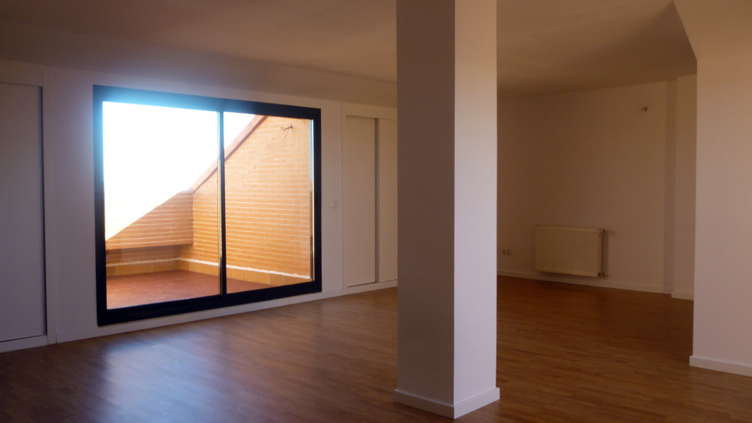 ATICO, TARIMA Y RODAPIE