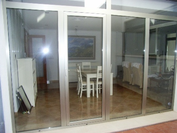 Balconera con fijos