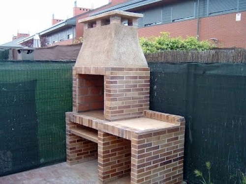 BARBACOA DE LEÑA