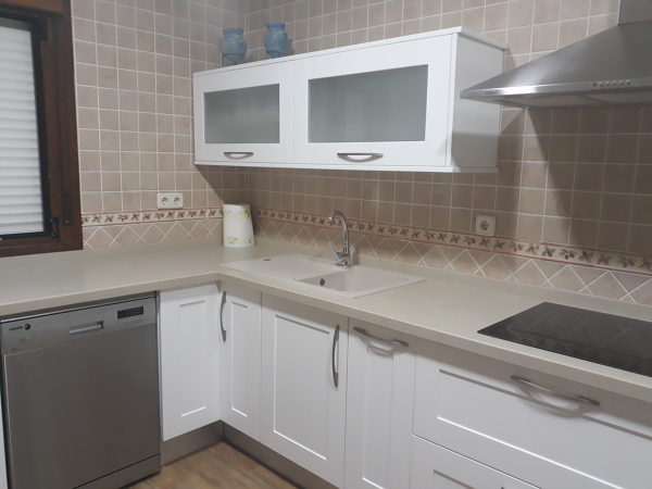 COCINA LACADA CLASICA