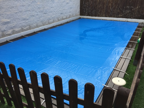 Cubierta de proteccion para piscinas