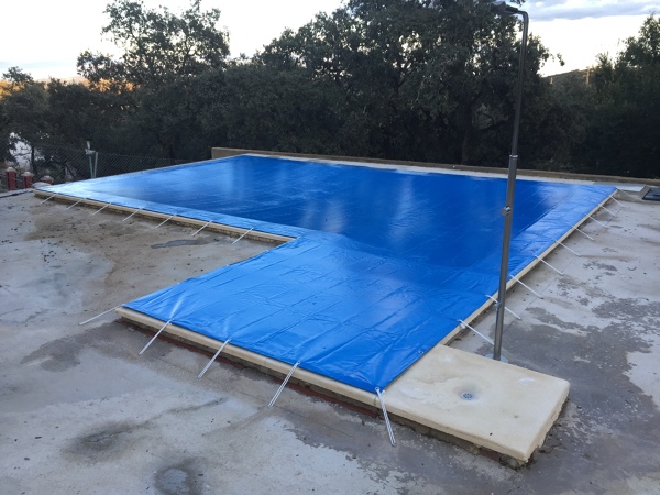 Cubierta de proteccion para piscinas