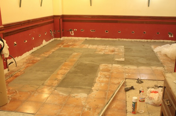 Detalle de pavimento arreglado