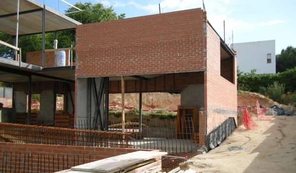 EJECUCION DE VIVIENDAS