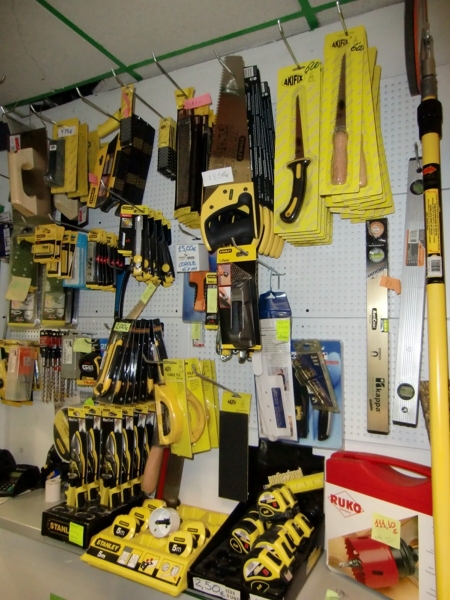 herramientas y accesorios