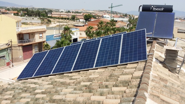 INSTALACION SOLAR FOTOVOLTAICA