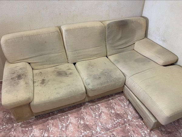 LIMPIEZA SOFA ANTES