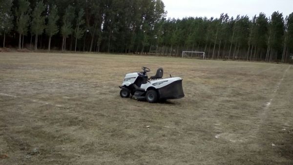LIMPIEZA y DESBROCE CAMPO DE FUTBOL
