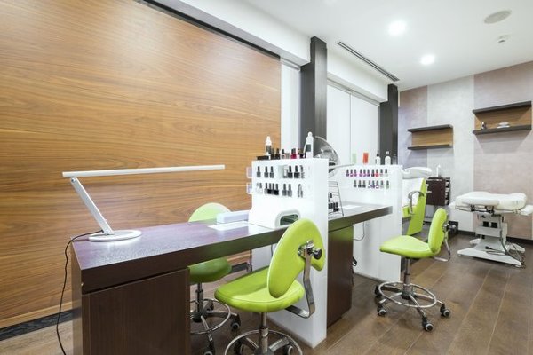 Locales comerciales & oficinas