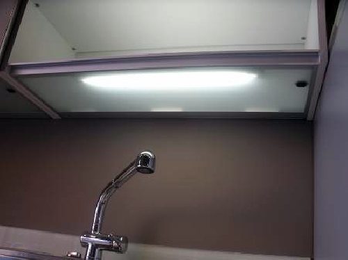 Luz mueble superior