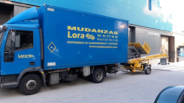 MUDANZAS LORA SBD