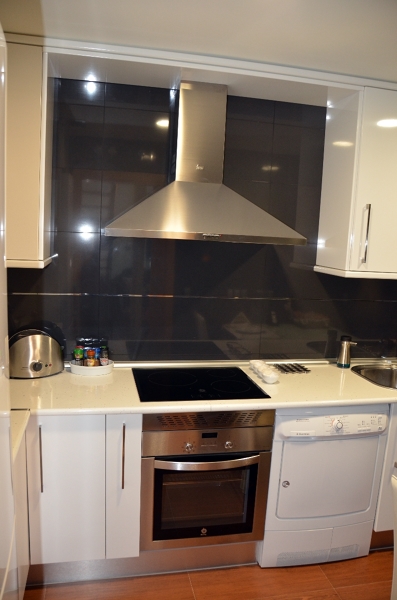 MUEBLES DE COCINA EN MADRID + ELECTRODOMESTICOS 1900€