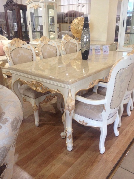 Muebles de madera natural 