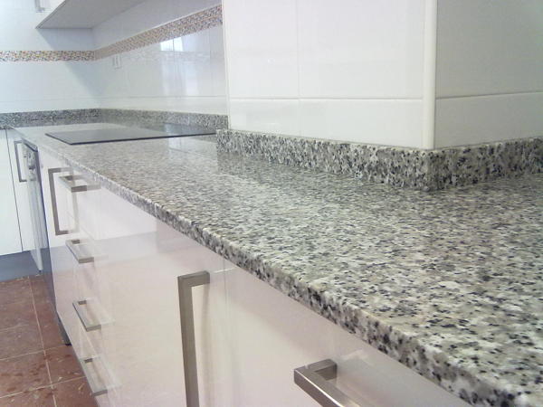  Oferta del 25% descuento en Encimeras Granito INacional