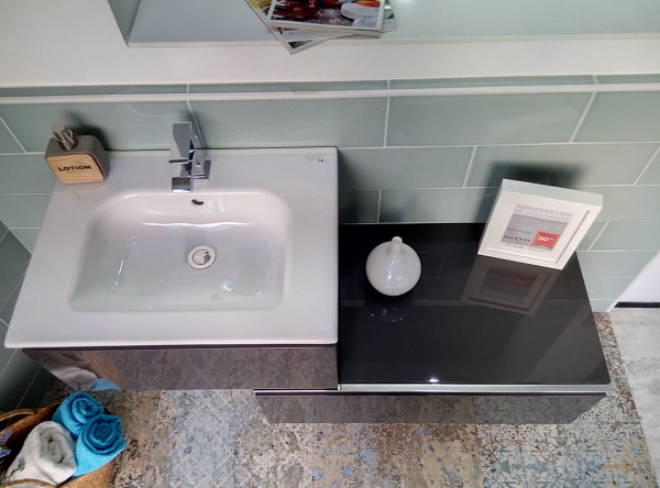 OFERTA RENOVACIÓN DE ESCAPARATE