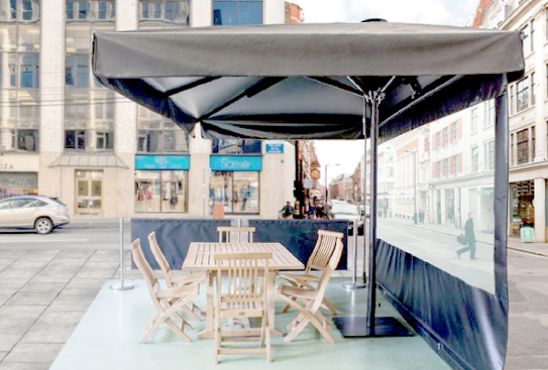PARASOL MASTIL DESPLAZADO