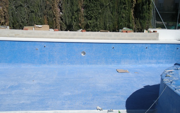 PISCINAS Y EXTERIORES